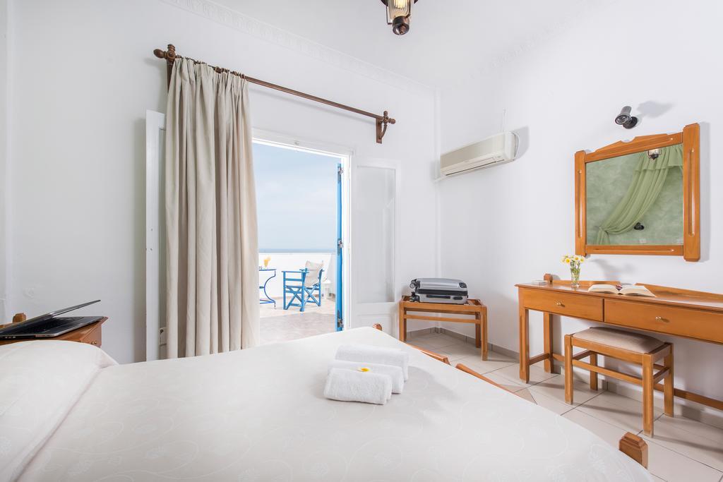 Hotel Olympia Karterados  Buitenkant foto