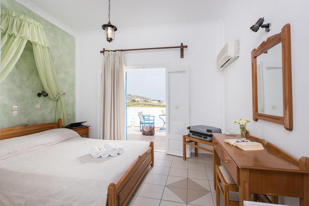 Hotel Olympia Karterados  Buitenkant foto